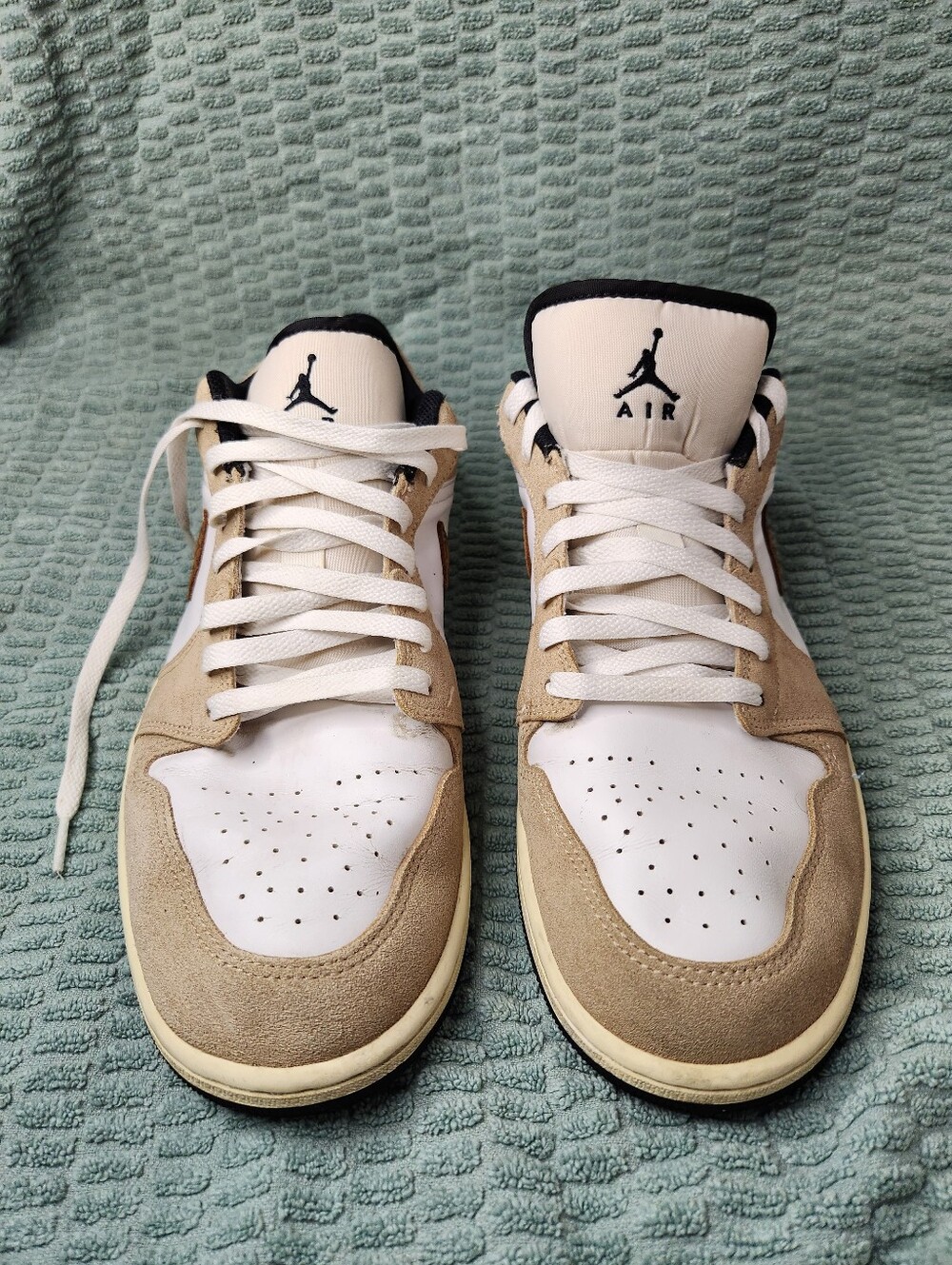 Jordan Air Jordan 1 SE Low Top Lace Up Sneaker Brown Elephant Mens 11.5
